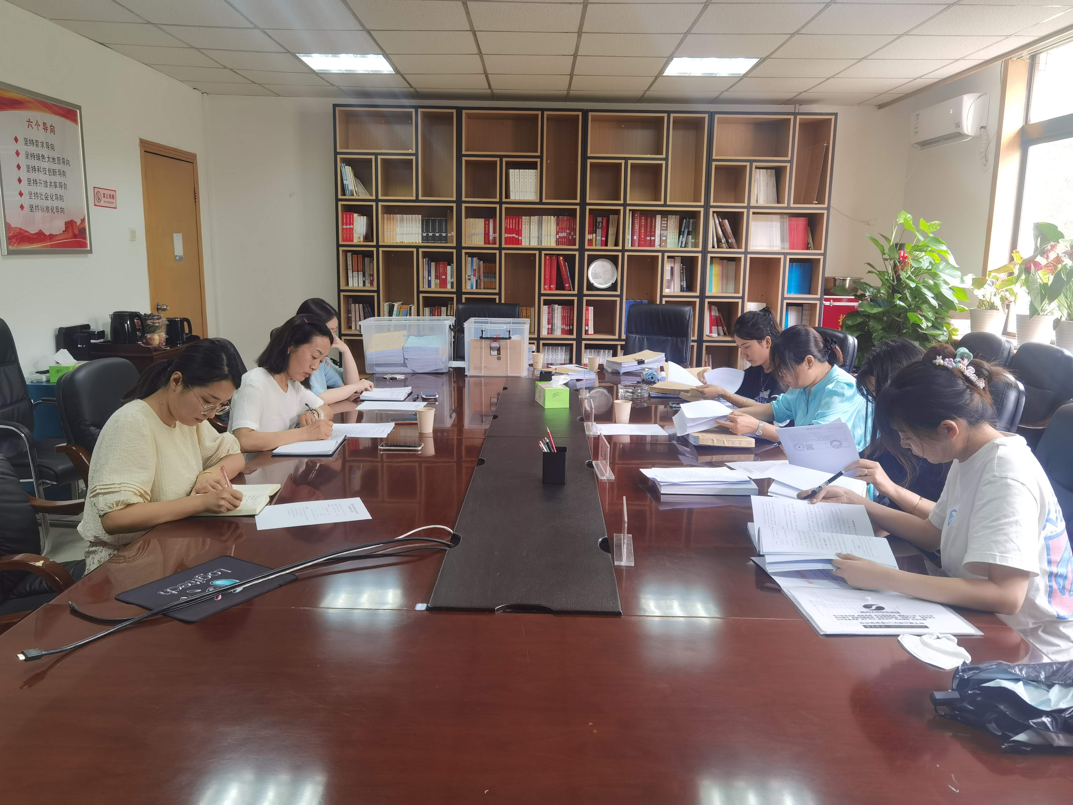 1660804813439053.jpg 1660804813439053.jpg