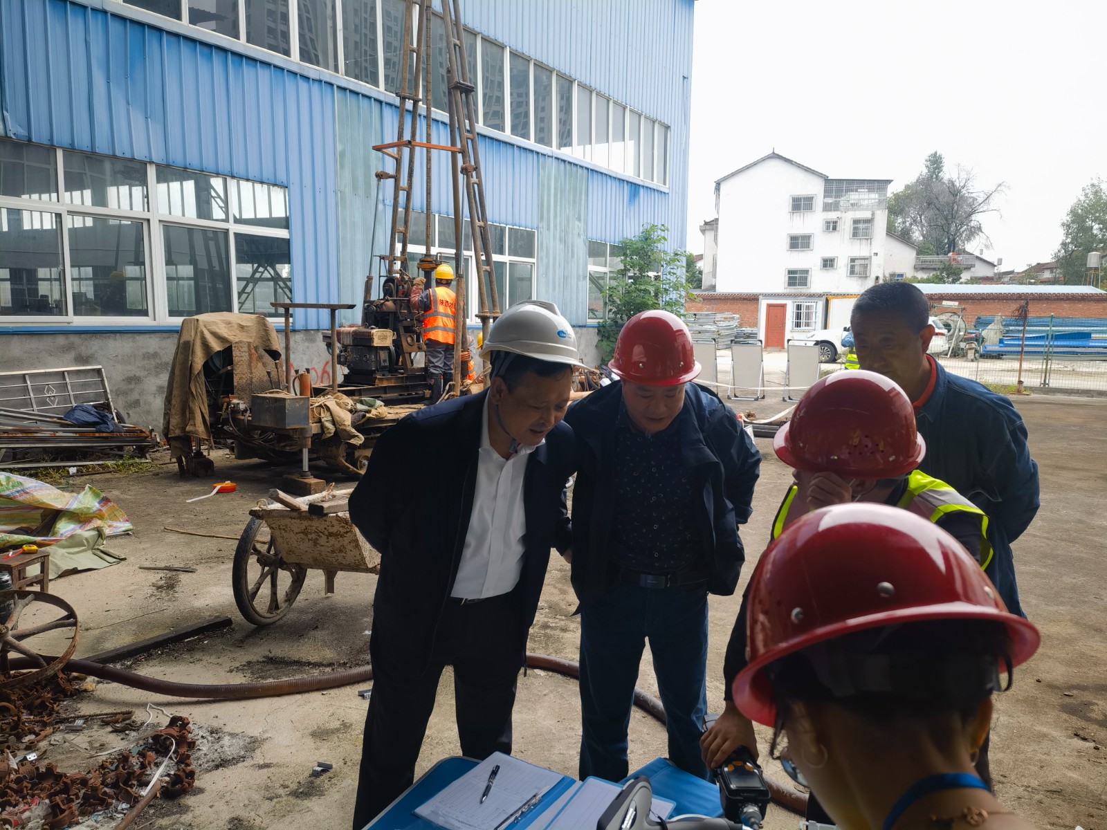 1696754982130674.jpg 1696754982130674.jpg